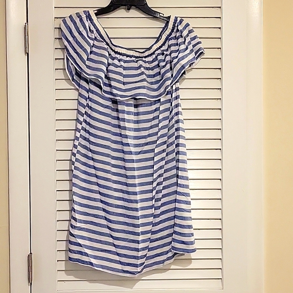 NWOT Forever 21 sleeveless dress w ruffle neck details sz M